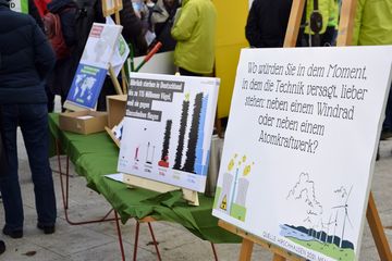 Info-Stand Parents for Future